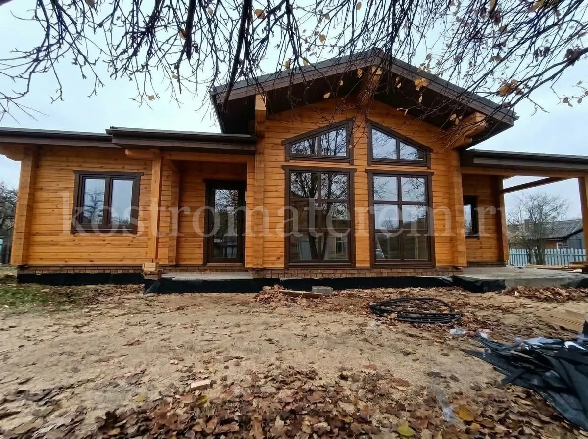 Фото дома из бруса